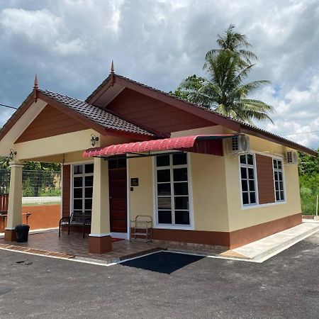 Nsjay Guest House Kampong Gong Balai المظهر الخارجي الصورة
