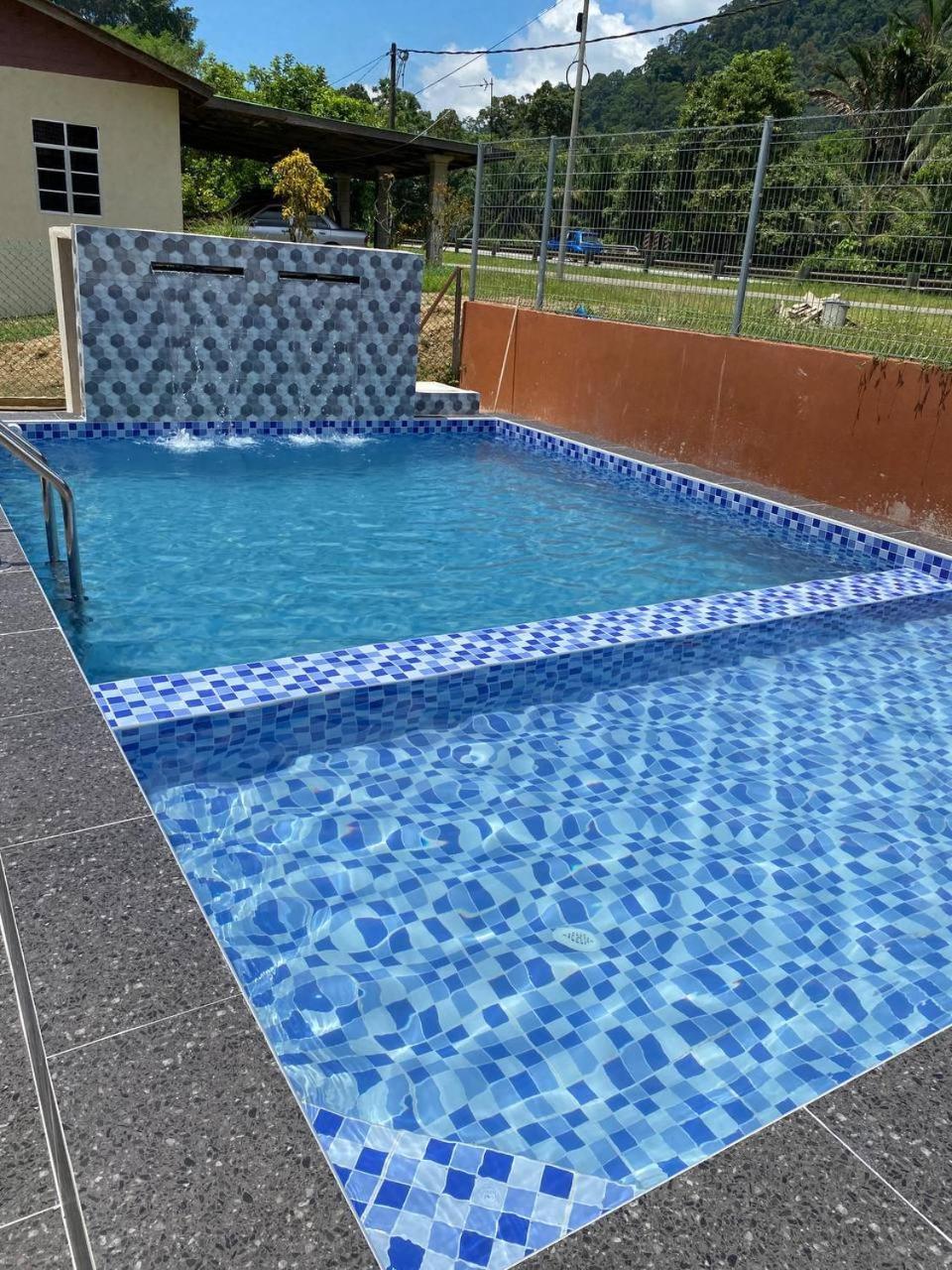 Nsjay Guest House Kampong Gong Balai المظهر الخارجي الصورة